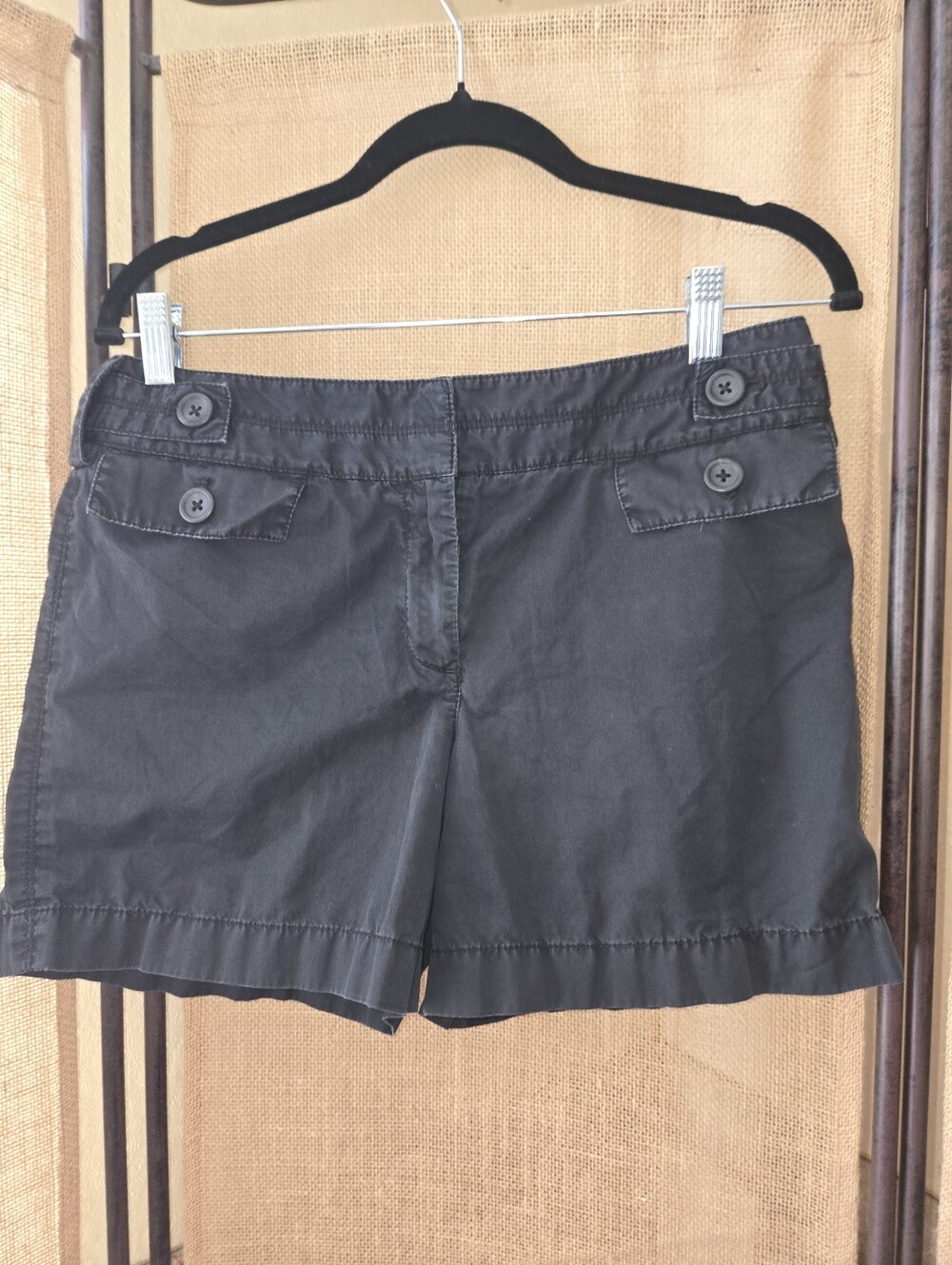 Ann Taylor Loft Women’s Navy 100% Cotton Button-Detail Shorts Size 8 Mid-Rise